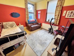 Second sitting room- click for photo gallery